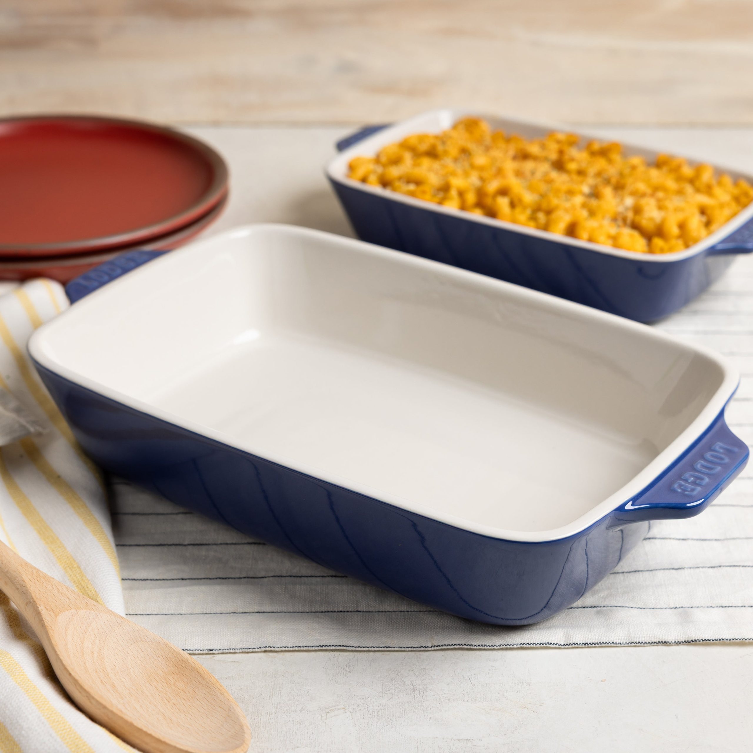 Medium Stoneware Casserole Dish. 11 x 7.5 Inch - Image 18