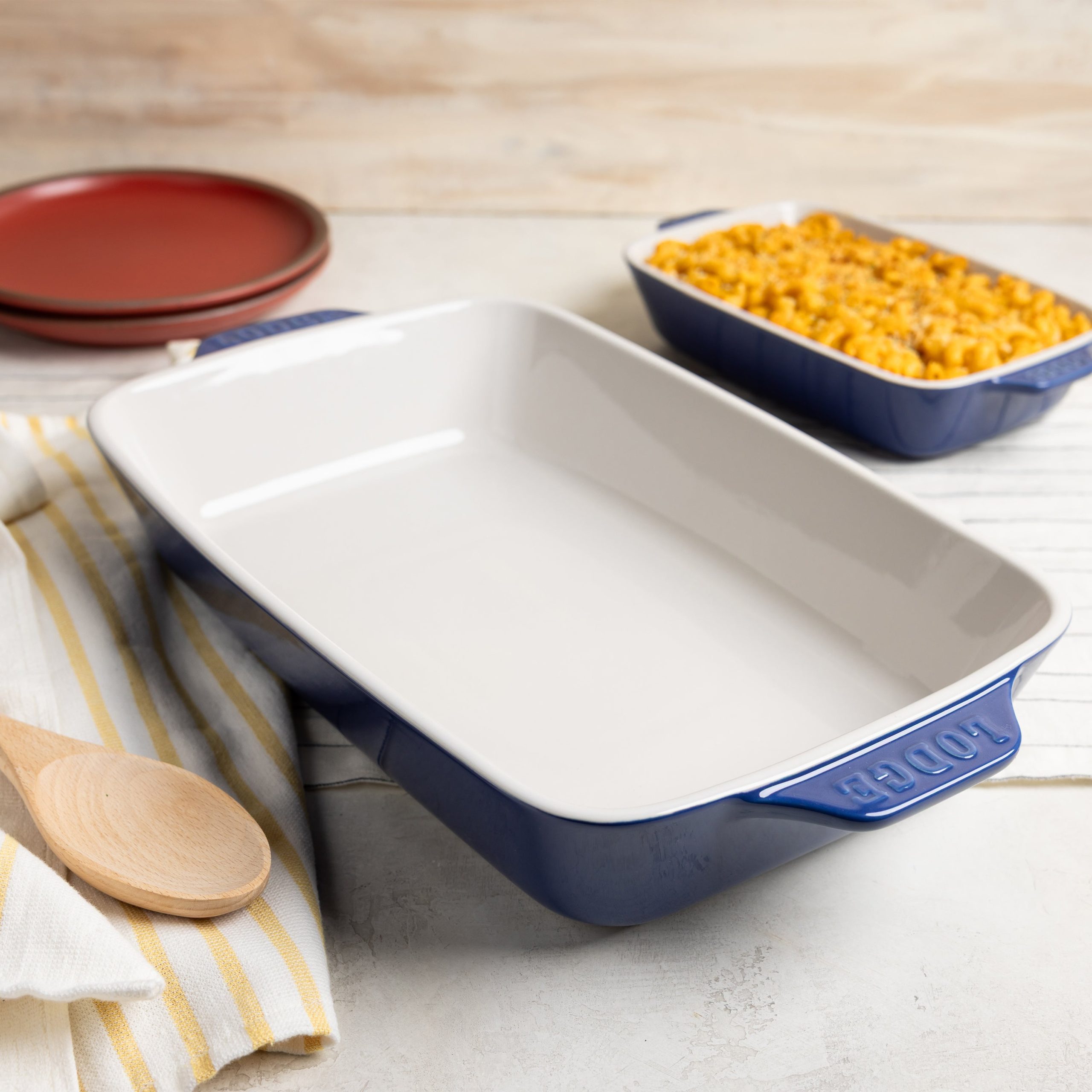 Large Stoneware Casserole Dish. 13 x 9 Inch - Image 15