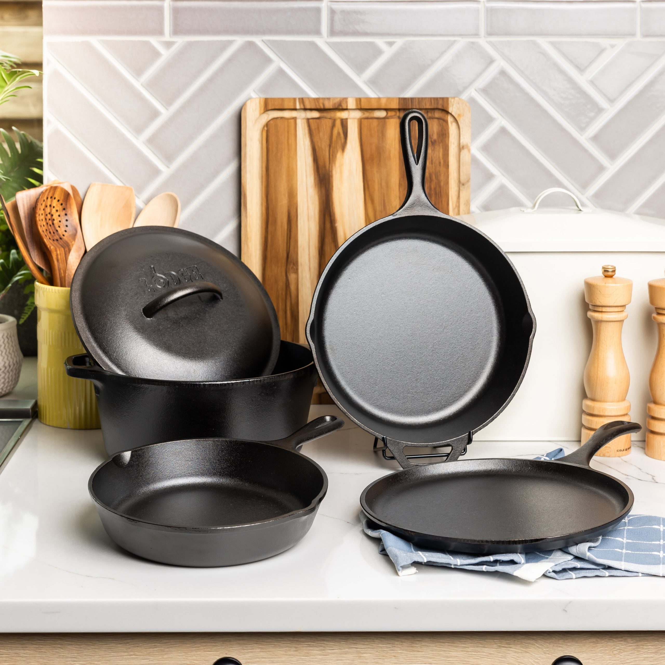 Seasoned Cast Iron 5 Piece Set - Image 3