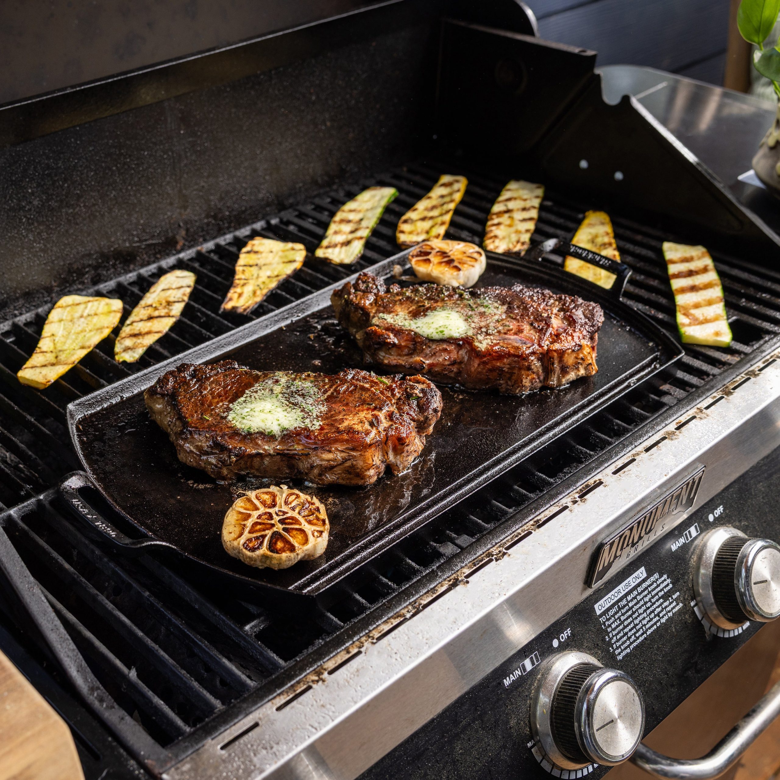 Blacklock Lightweight Cast Iron Double Burner Griddle - Image 5
