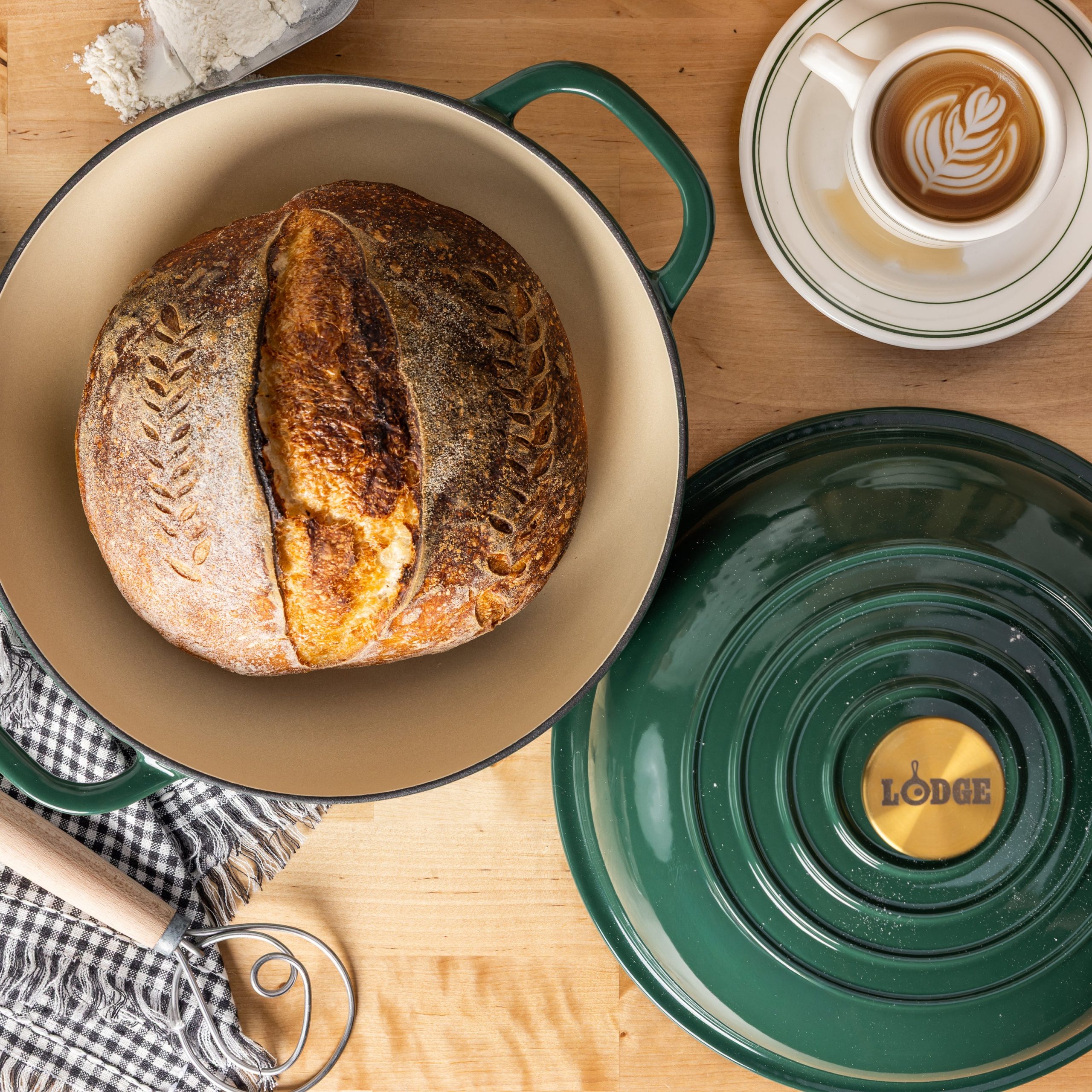 10.35 Inch Enameled Cast Iron Bread Oven - Image 12