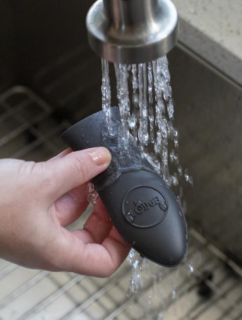 Mini Silicone Handle Holder - Image 4