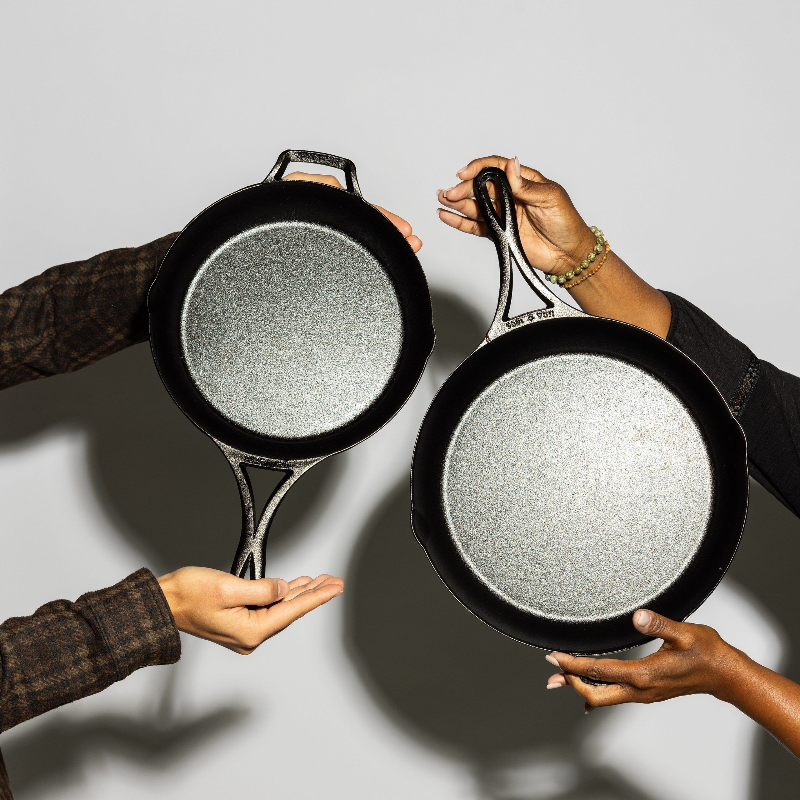 Blacklock Lightweight Cast Iron Skillet Set - Image 5