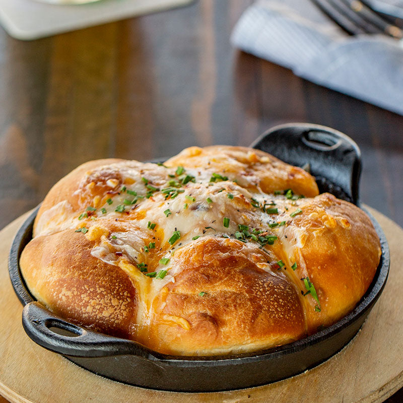 Heat-Treated 14 Ounce Round Cast Iron Mini Server - Image 3